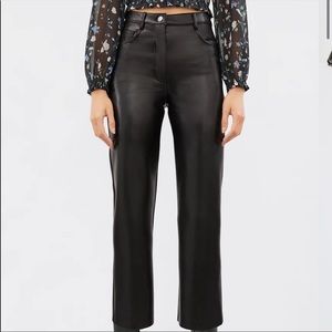 Black Cropped Melina pants aritzia